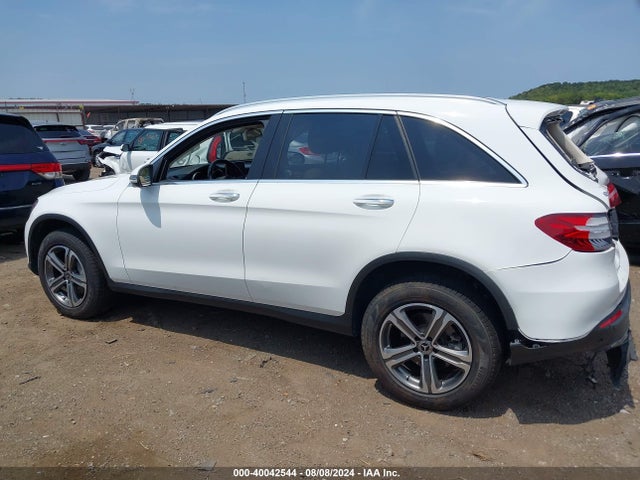 WDC0G4KB2HV009437 Mercedes-Benz Glc 300 4matic