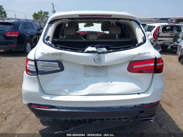 WDC0G4KB2HV009437 Mercedes-Benz Glc 300 4matic