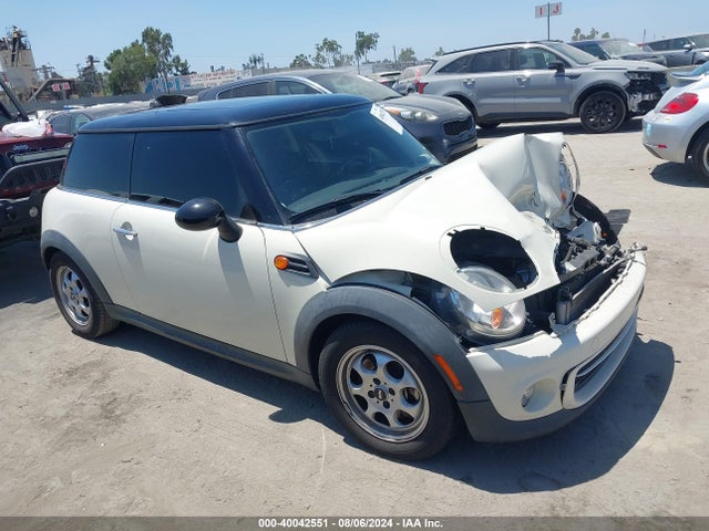 2013 MINI HARDTOP WMWSU3C59DT691066 Photo 0