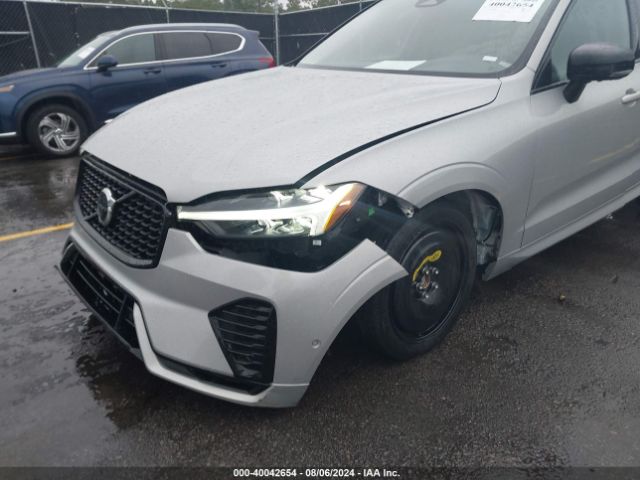 YV4L12RL9R1775288 Volvo Xc60 B5 Plus Dark Theme