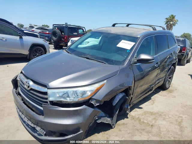 Toyota Highlander Xle V6 2016 5TDKKRFH6GS146365 Image 2