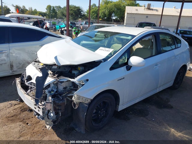 Toyota Prius Two 2015 JTDKN3DU3F0445107 Image 17