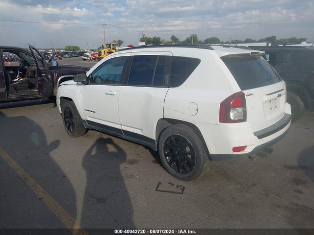 Jeep Compass Altitude Edition 2015 1C4NJCBA2FD204214 Image 3