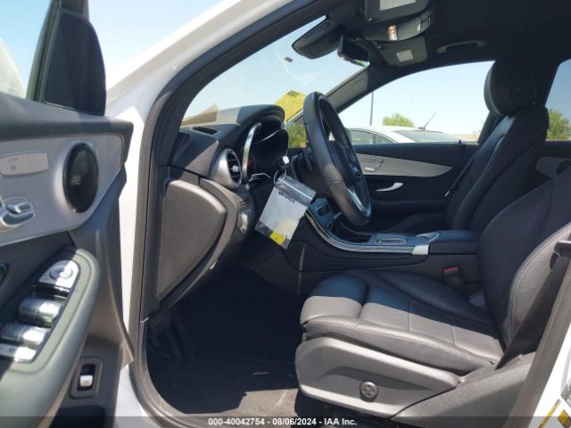 W1N0G8DB4NV342592 Mercedes-Benz Glc 300 Suv