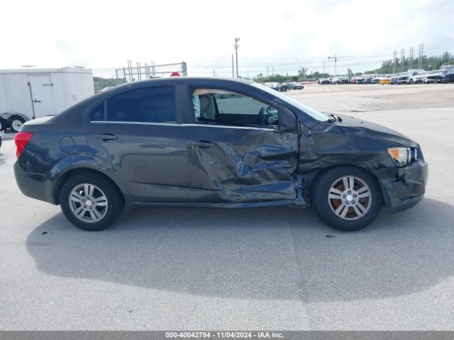 1G1JC5SHXE4214594 Chevrolet Sonic Lt Auto