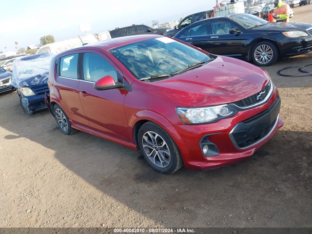 Chevrolet Sonic Lt Auto 2018 1G1JD6SGXJ4122194 Image 1