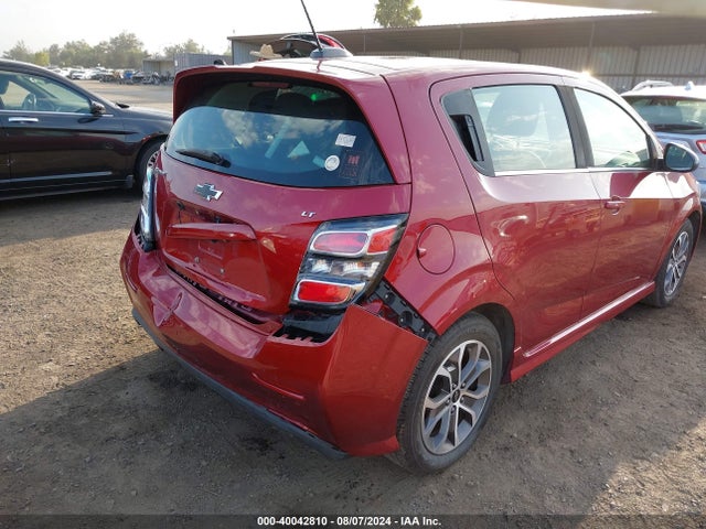 Chevrolet Sonic Lt Auto 2018 1G1JD6SGXJ4122194 Image 6
