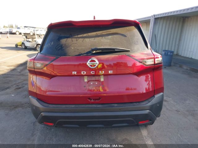 5N1AT3AA4MC832848 Nissan Rogue S Fwd