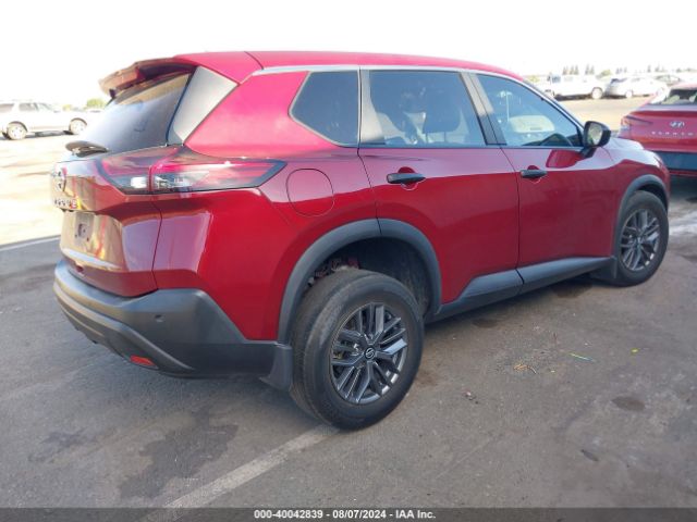 5N1AT3AA4MC832848 Nissan Rogue S Fwd
