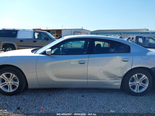 Dodge Charger Sxt Rwd 2022 2C3CDXBG0NH248230 Image 14