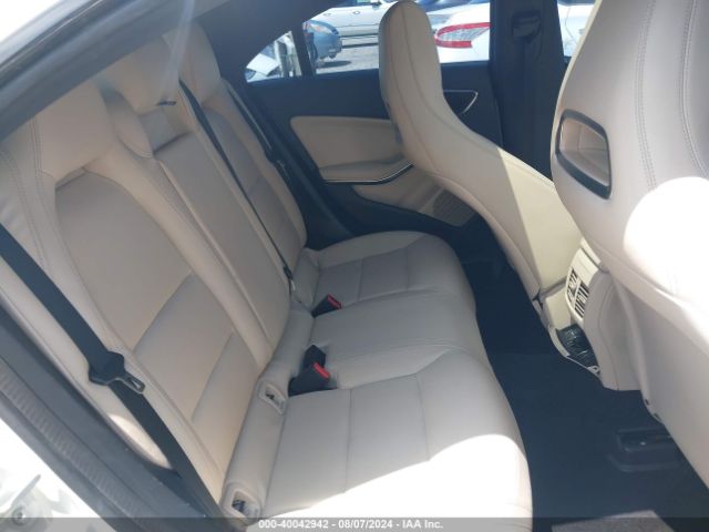 WDDSJ4GB1EN074855 Mercedes-Benz CLA 250 4MATIC