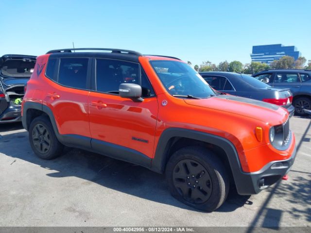 ZACCJBCB5JPH97473 Jeep Renegade Trailhawk 4x4