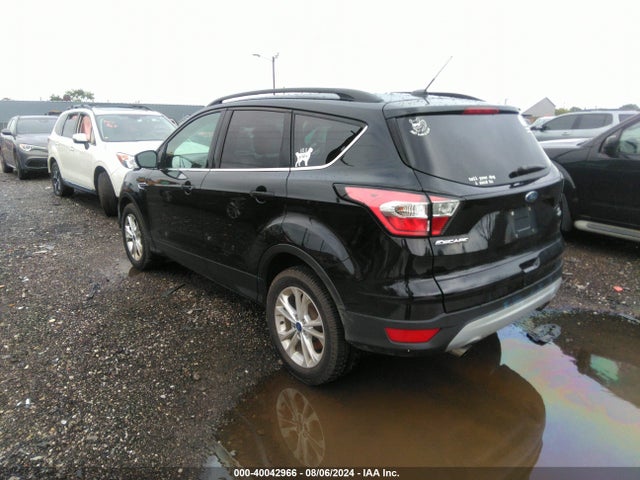Ford ESCAPE SE 2017 1FMCU0G90HUE33808 Image 3