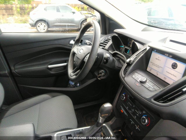 Ford ESCAPE SE 2017 1FMCU0G90HUE33808 Image 5