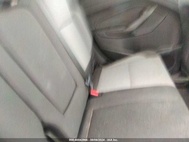 Ford ESCAPE SE 2017 1FMCU0G90HUE33808 Image 8