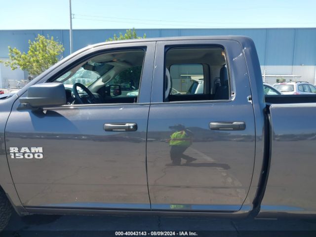 1C6RR6FG0JS224497 RAM 1500 Tradesman Quad Cab 4x2 6'4 Box