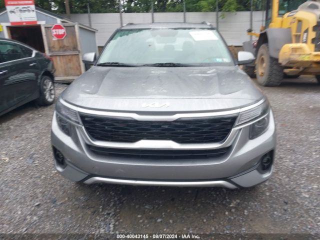 KNDERCAAXN7341568 KIA SELTOS EX