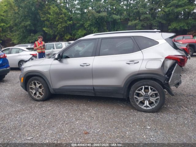 KNDERCAAXN7341568 KIA SELTOS EX