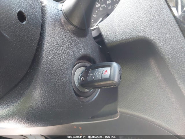 Nissan ROGUE S 2017 KNMAT2MT4HP539476 Image 11