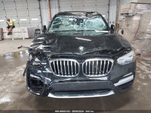 5UXTR7C56KLF23903 BMW X3 Sdrive30i