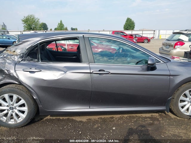 Toyota CAMRY LE 2019 4T1B11HK3KU173973 Image 13