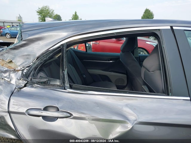 Toyota CAMRY LE 2019 4T1B11HK3KU173973 Image 17