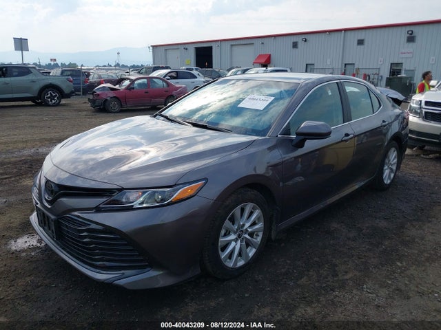 Toyota CAMRY LE 2019 4T1B11HK3KU173973 Image 2