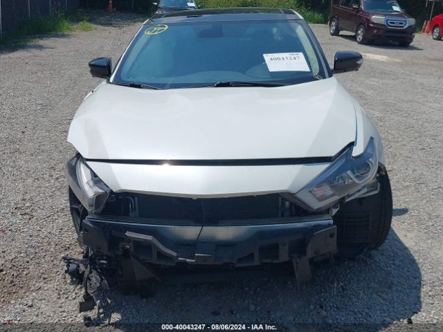 1N4AA6AP4GC423596 Nissan Maxima 3.5 Platinum