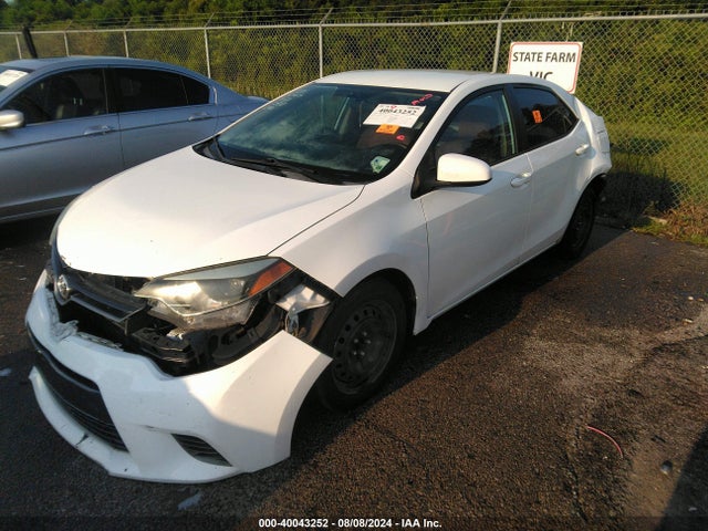 Toyota COROLLA LE 2015 2T1BURHE4FC274737 Image 2