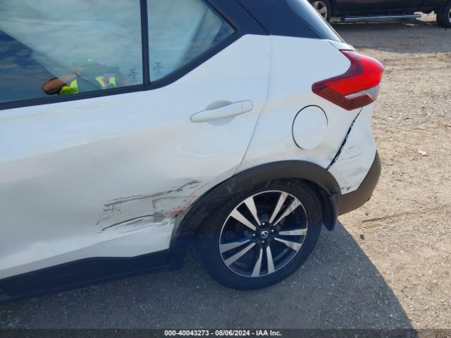 3N1CP5CU4JL545257 Nissan KICKS SV
