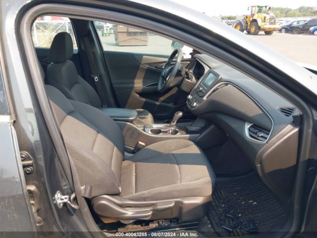 1G1ZB5ST8HF141390 Chevrolet MALIBU LS
