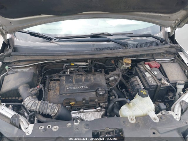 Chevrolet Sonic Ltz Auto 2015 1G1JE5SB7F4112337 Image 10