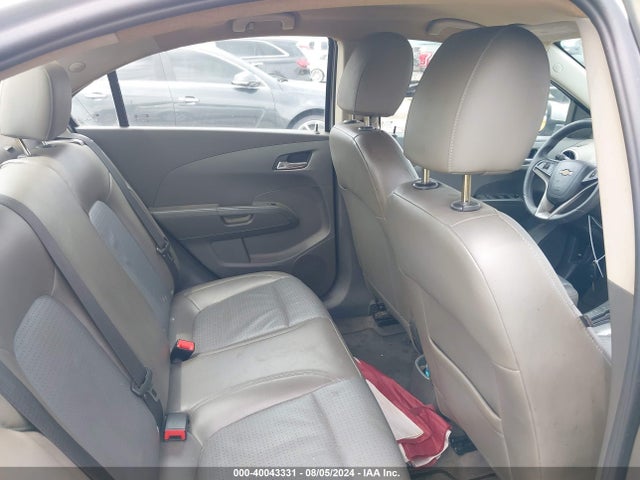Chevrolet Sonic Ltz Auto 2015 1G1JE5SB7F4112337 Image 8