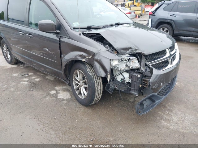 2C4RDGBG2FR684370 Dodge Grand Caravan Se Plus