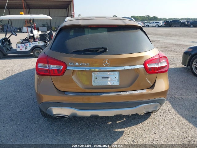 Mercedes-Benz GLA 250 2018 WDCTG4EB6JJ417803 Image 16