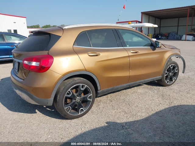 Mercedes-Benz GLA 250 2018 WDCTG4EB6JJ417803 Image 4