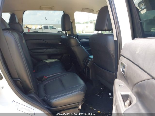 JA4AD3A31KZ038042 Mitsubishi Outlander Sel