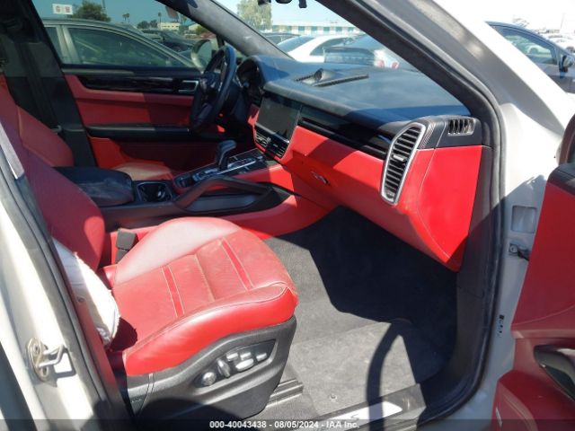 2020 PORSCHE CAYENNE COUPE WP1BB2AY5LDA57129 Photo 4