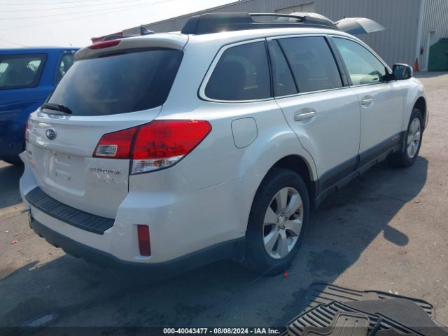 4S4BRBCC3E3302755 Subaru Outback 2.5i Premium