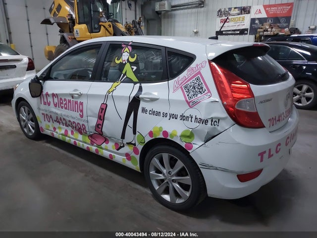 Hyundai ACCENT SE 2014 KMHCU5AE4EU146096 Image 3