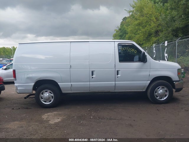 Ford E-250 Commercial 2014 1FTNE2EW1EDA02548 Image 13