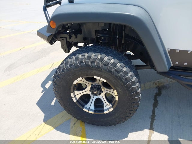 2011 Jeep Wrangler Unlimited Rubicon მანქანა იყიდება აუქციონზე, vin: 1J4BA6H10BL536027, აუქციონის ნომერი: 40043584