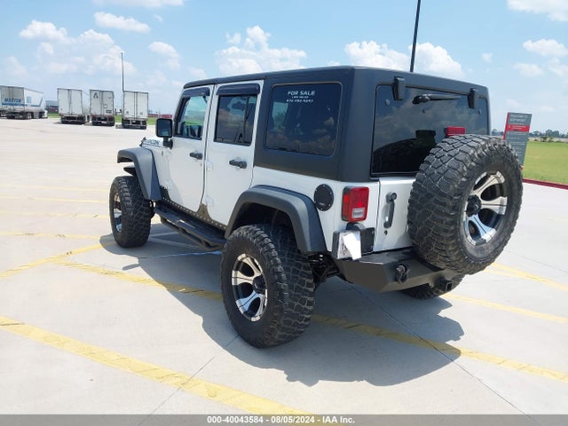 2011 Jeep Wrangler Unlimited Rubicon მანქანა იყიდება აუქციონზე, vin: 1J4BA6H10BL536027, აუქციონის ნომერი: 40043584