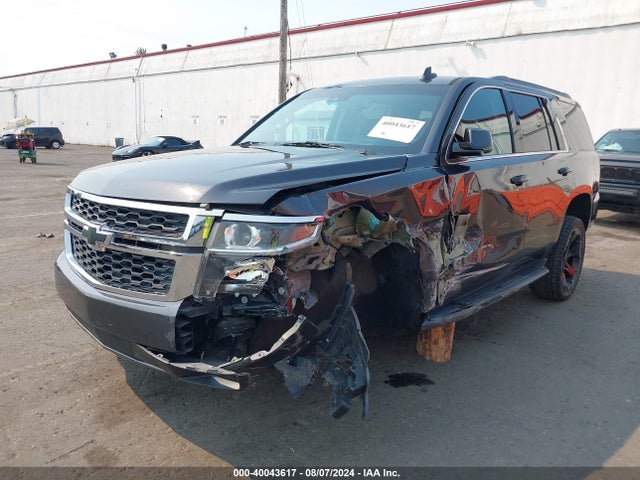 Chevrolet Tahoe Lt 2017 1GNSCBKC9HR243484 Image 2