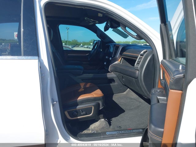 1C6SRFKM9MN596615 RAM 1500 Limited Longhorn  4x4 5'7 Box