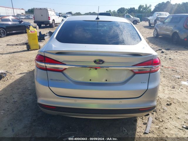 3FA6P0H79JR237925 Ford FUSION SE
