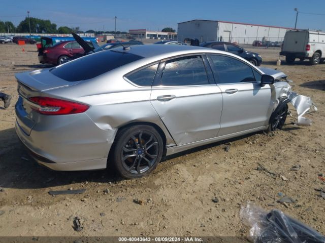 3FA6P0H79JR237925 Ford FUSION SE