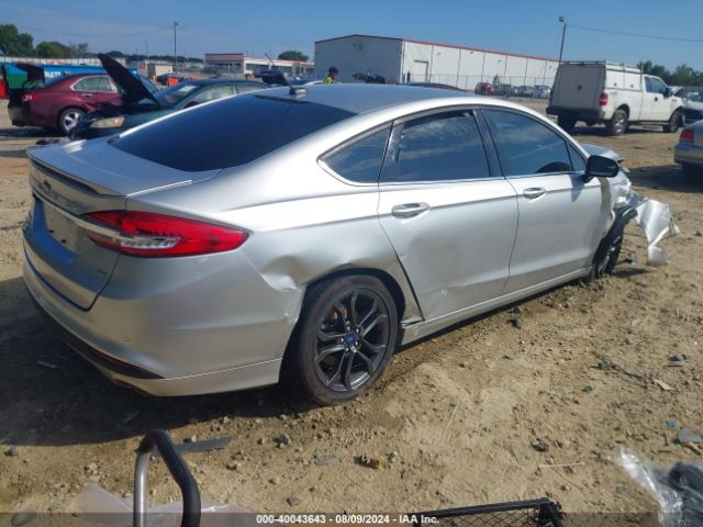 3FA6P0H79JR237925 Ford FUSION SE