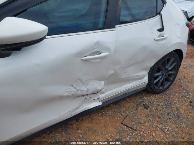 JM1BPBMM4L1169496 Mazda Mazda3 Preferred Package