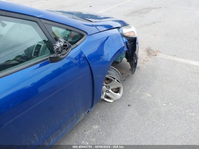 3KPFK4A72JE206257 KIA FORTE LX